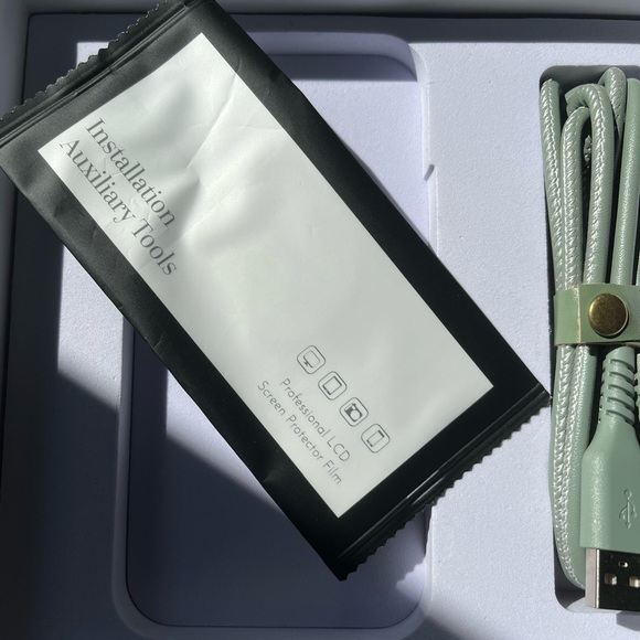 Charger kit - Picture 2 of 3